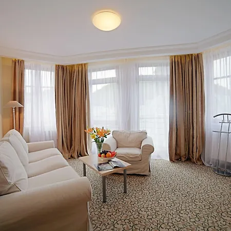 Hotel Ambiente Wellness & 4*