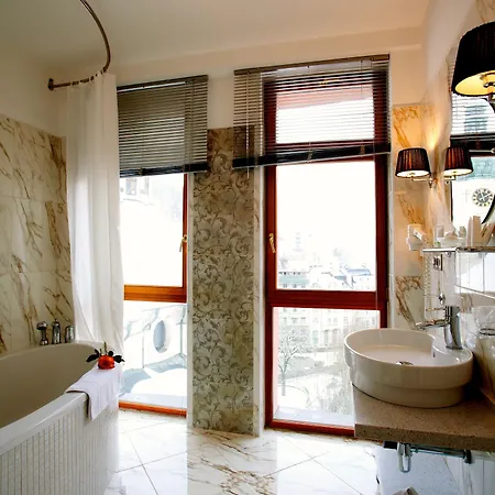 Ambiente Wellness & Hotel 4*
