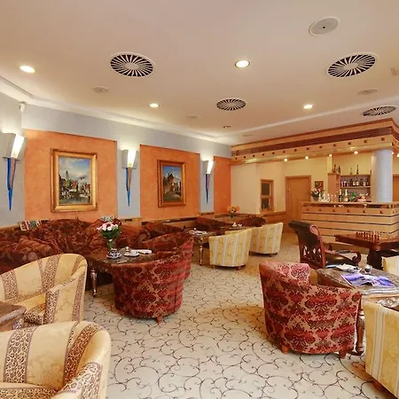Ambiente Wellness & 4*